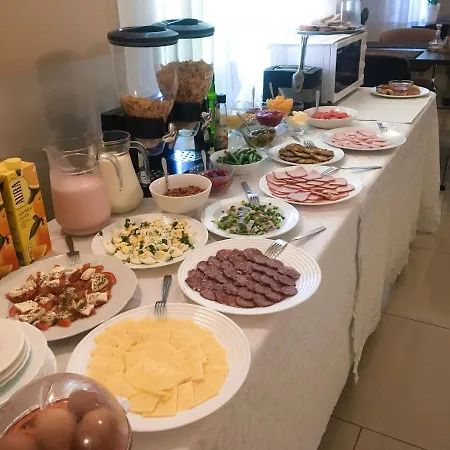 Valensija Hotel 3*